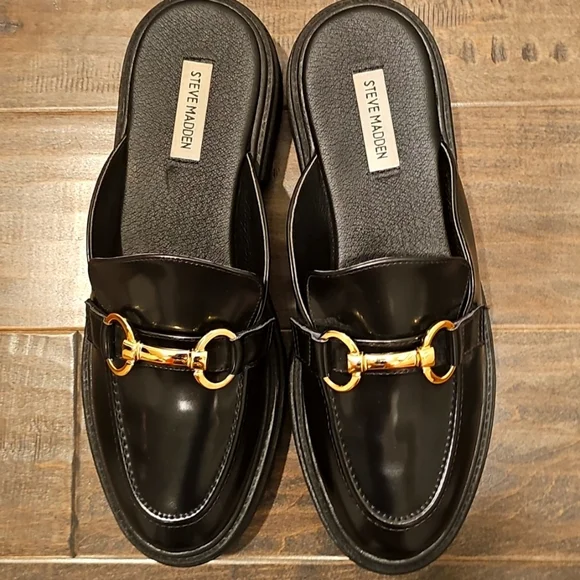 Steve Madden Black Chunky Mule Loafers with Gold Detailed Hardware Sz 9.5 - Picture 1 of 7